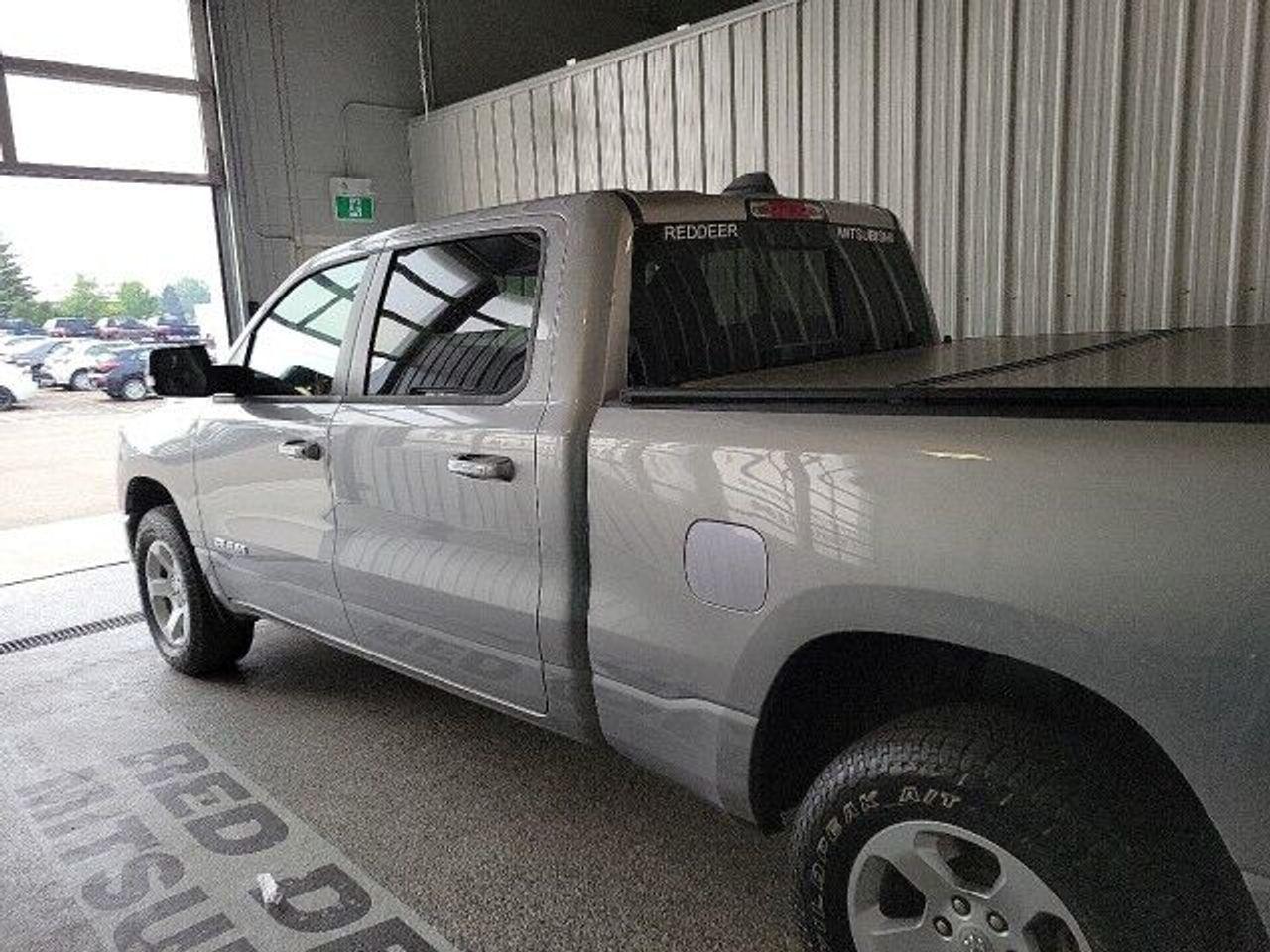 2020 Ram 1500 Big Horn-3