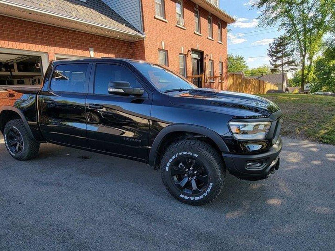 2020 Ram 1500 -3
