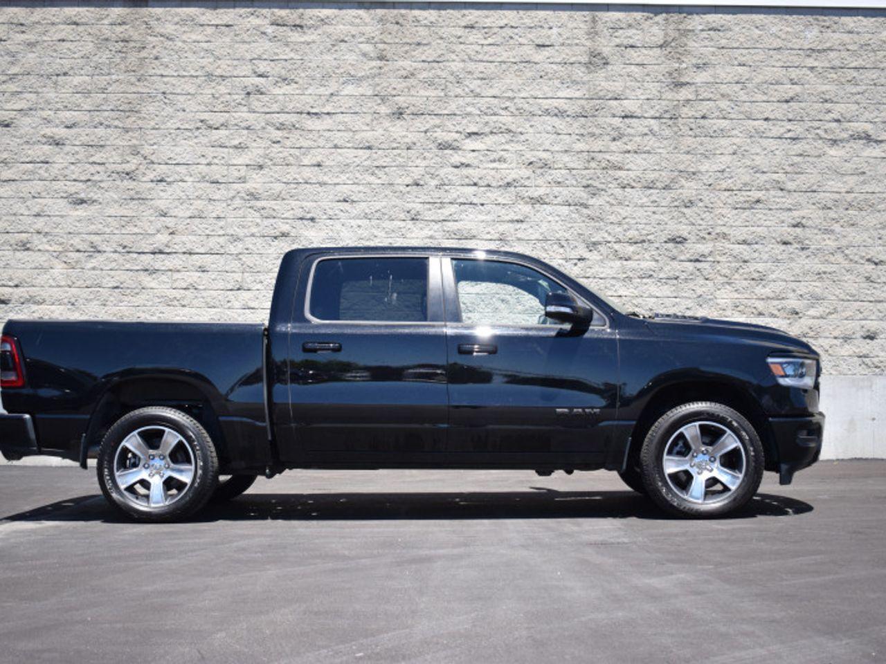 2020 Ram 1500 Sport-1