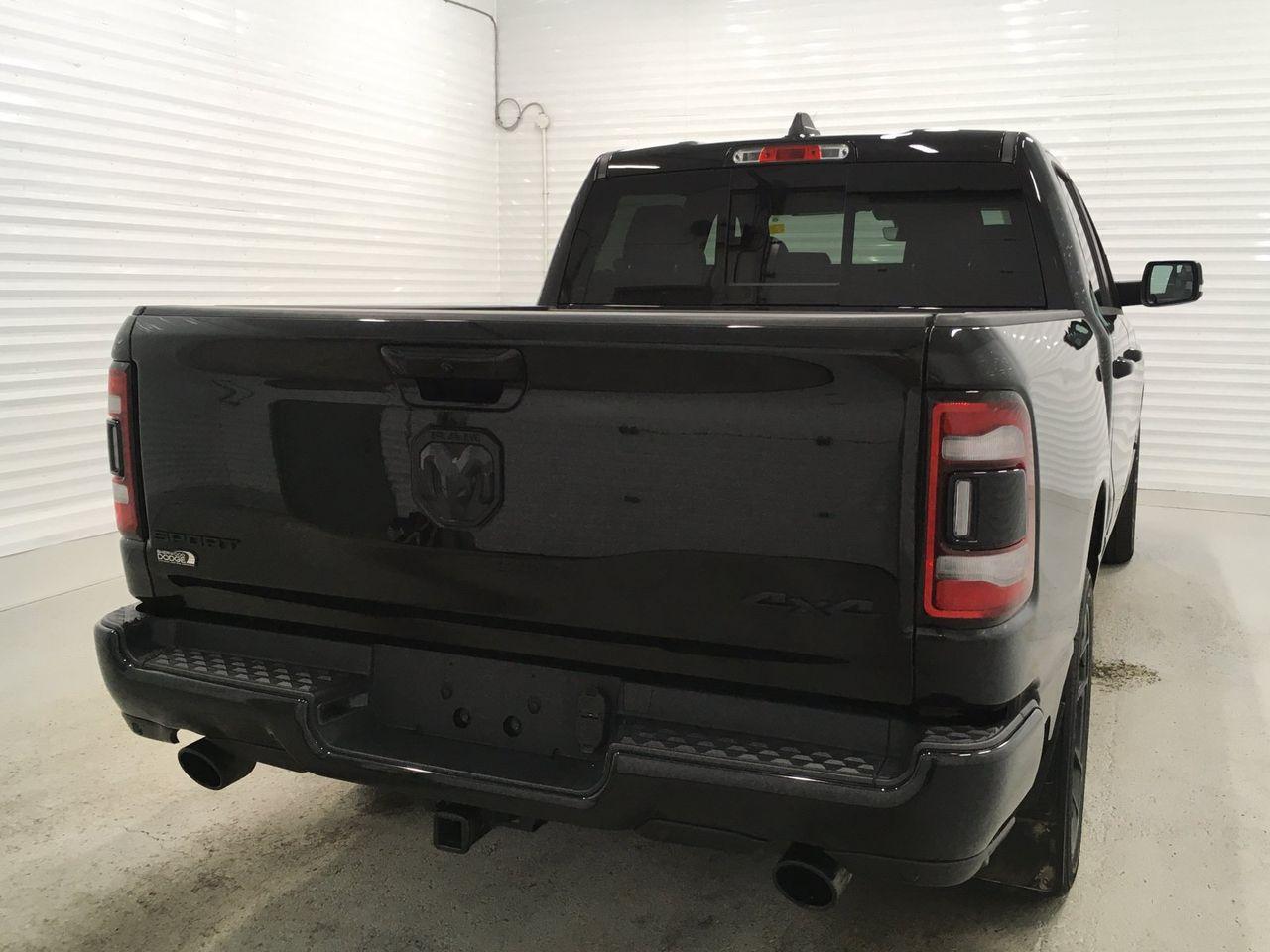 2020 Ram 1500 Sport-3