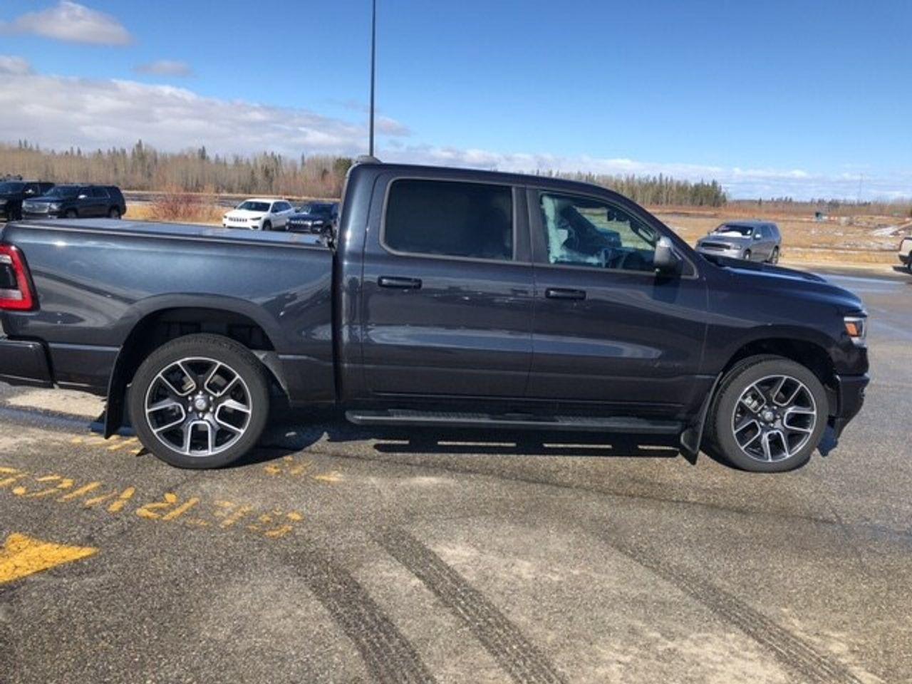 2020 Ram 1500 Sport-3