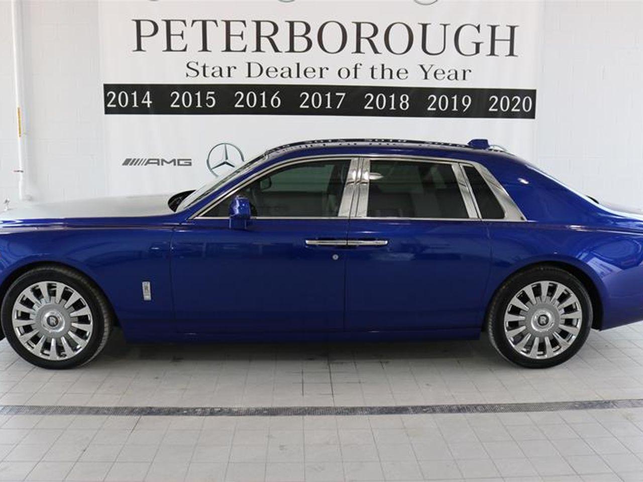 2020 Rolls-Royce Phantom -1