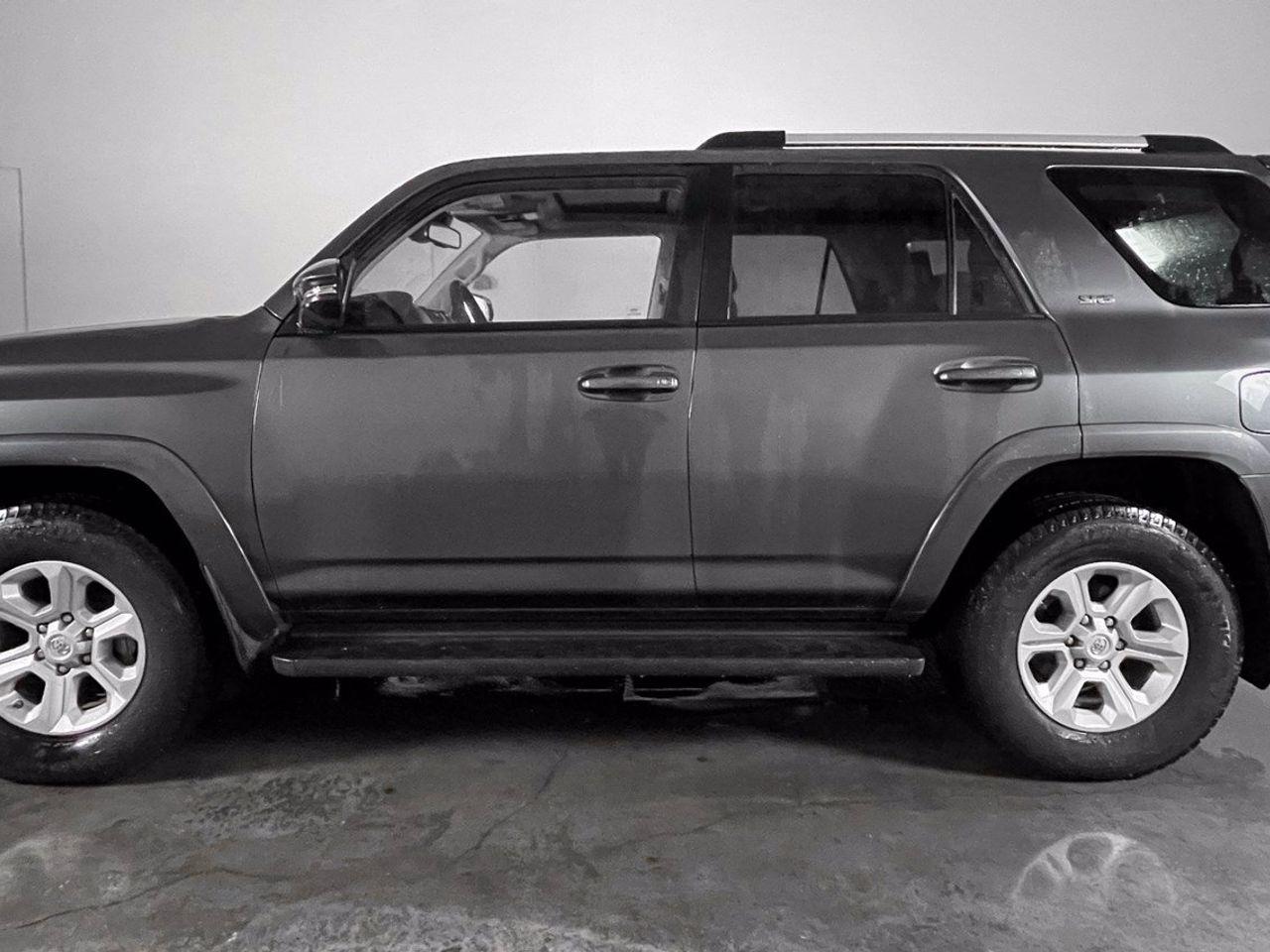 2020 Toyota 4Runner SR5-3