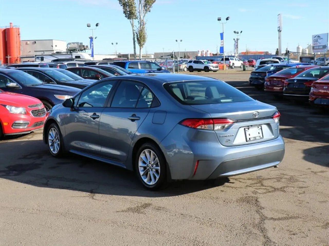 2020 Toyota Corolla LE-4