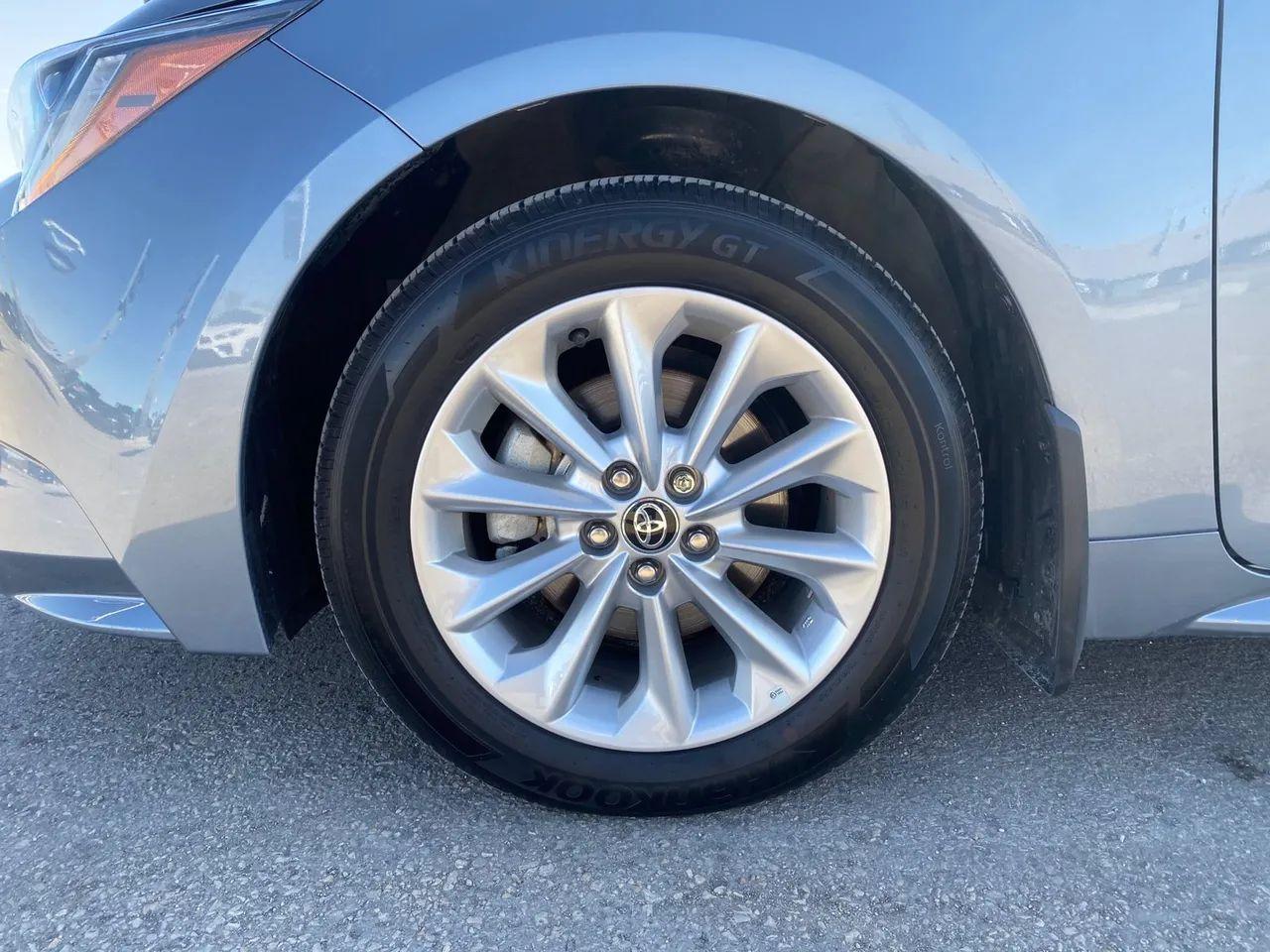 2020 Toyota Corolla LE-3