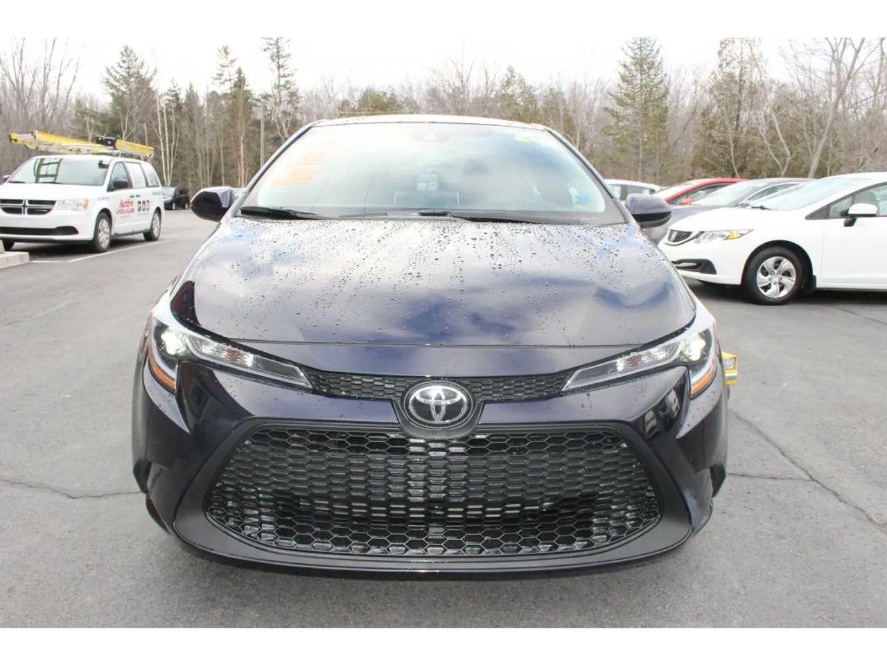 2020 Toyota Corolla LE-3