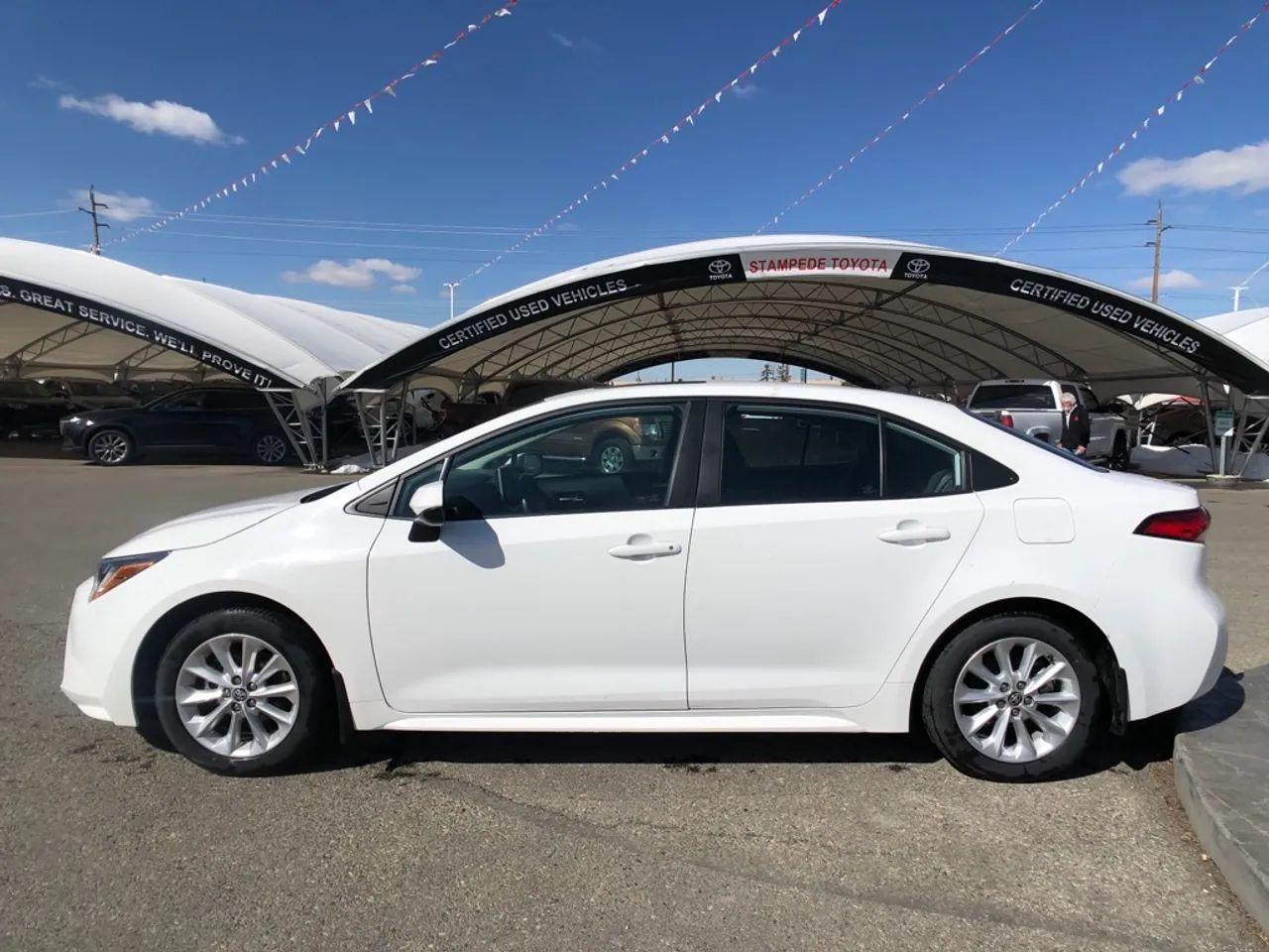 2020 Toyota Corolla LE-4