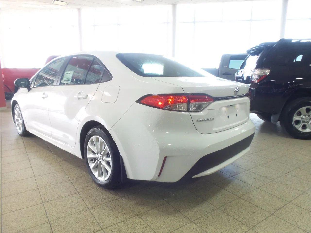 2020 Toyota Corolla LE-3