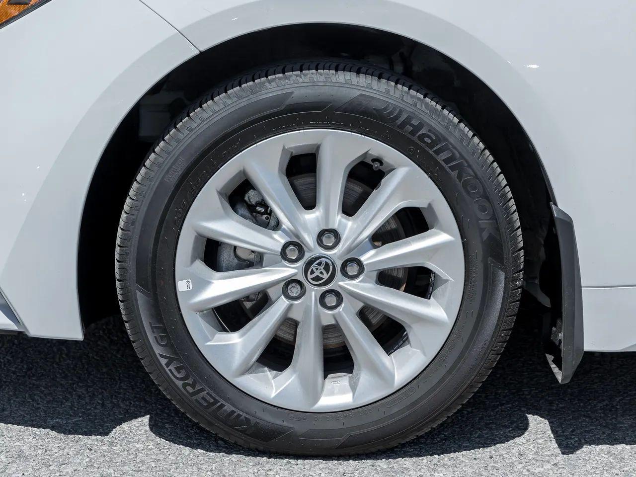 2020 Toyota Corolla LE-3