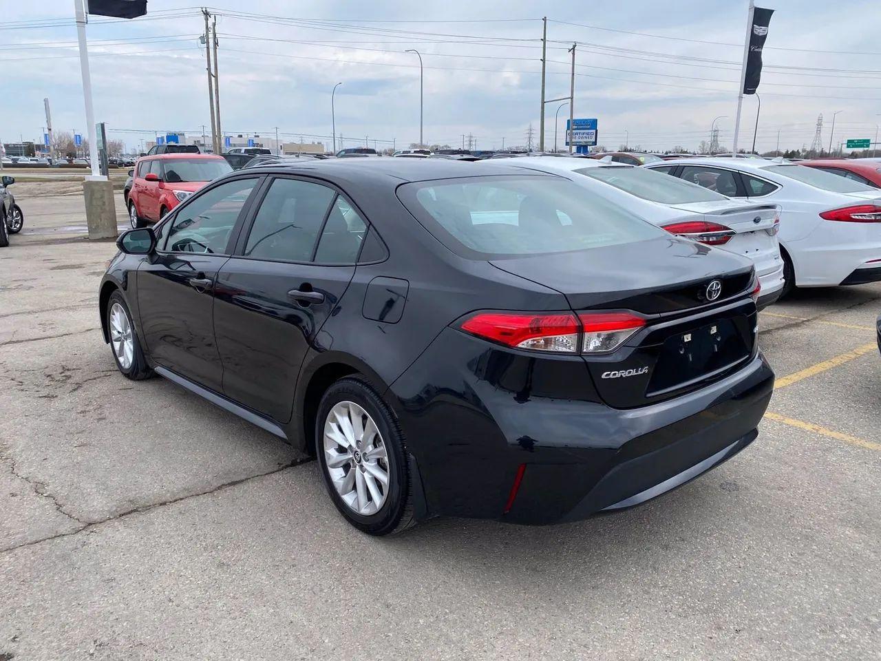 2020 Toyota Corolla LE-4