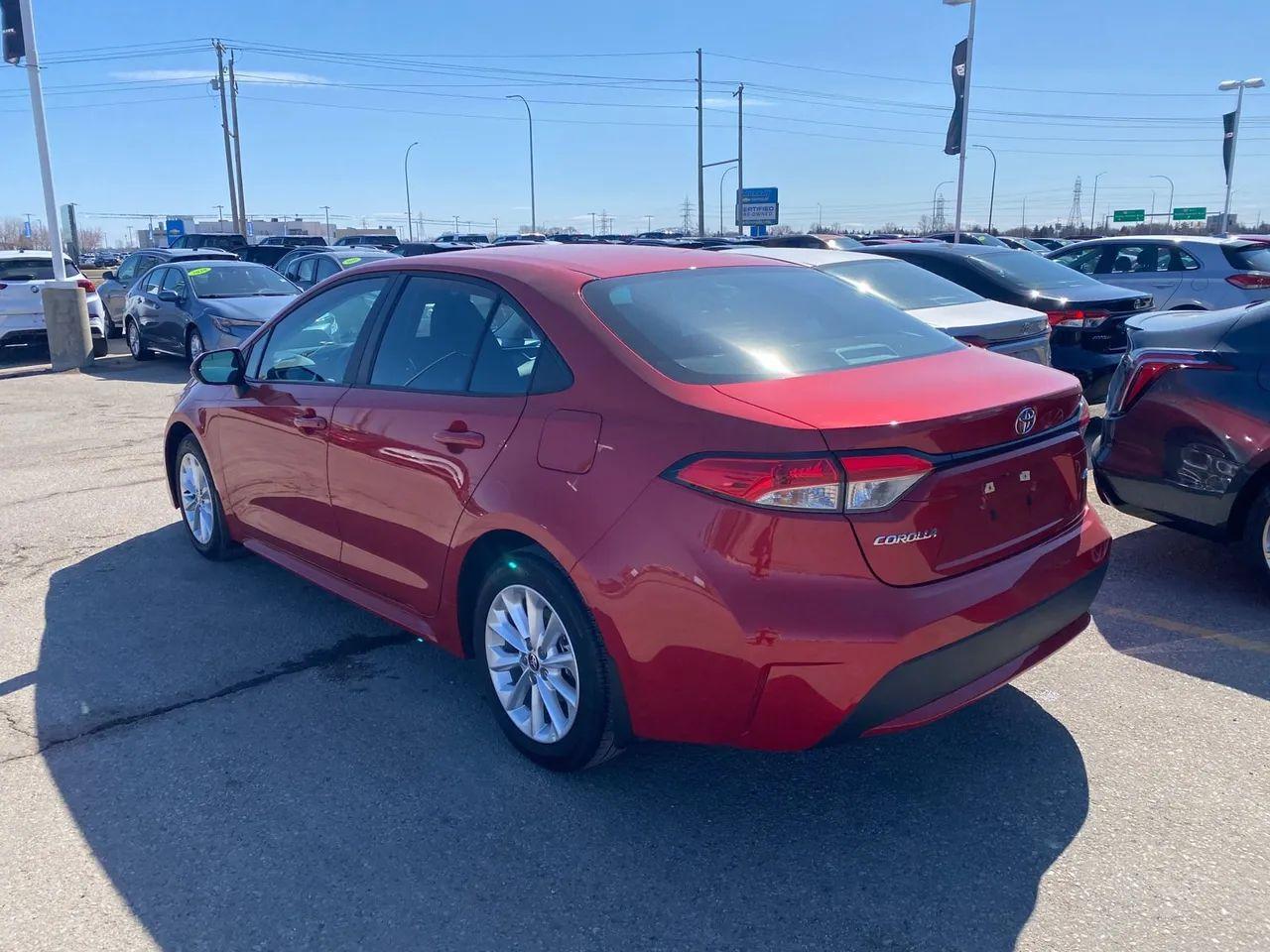 2020 Toyota Corolla LE-4
