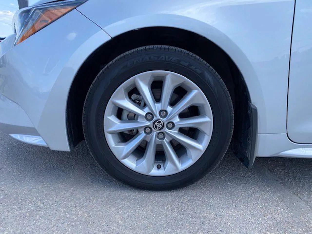 2020 Toyota Corolla LE-2