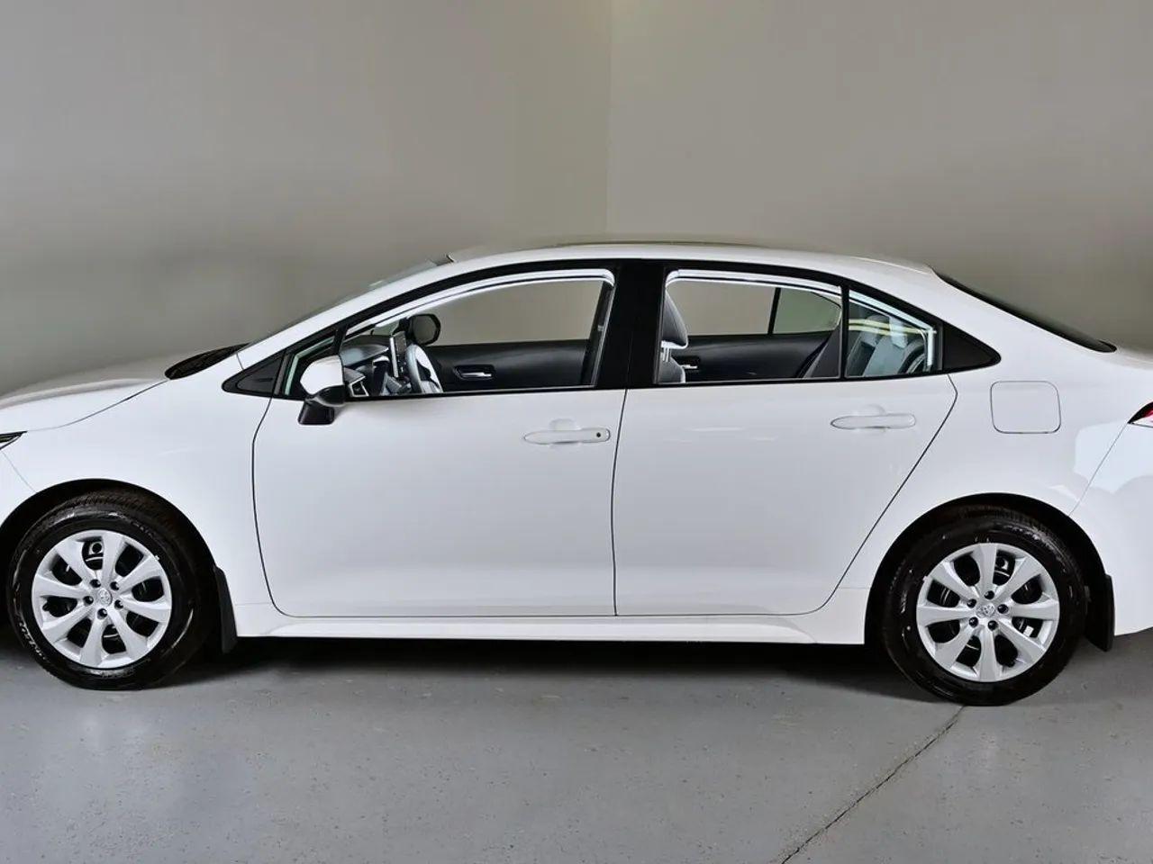 2020 Toyota Corolla LE-2
