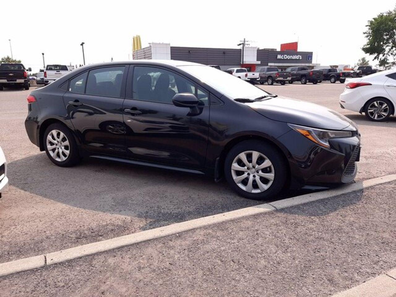 2020 Toyota Corolla LE-4