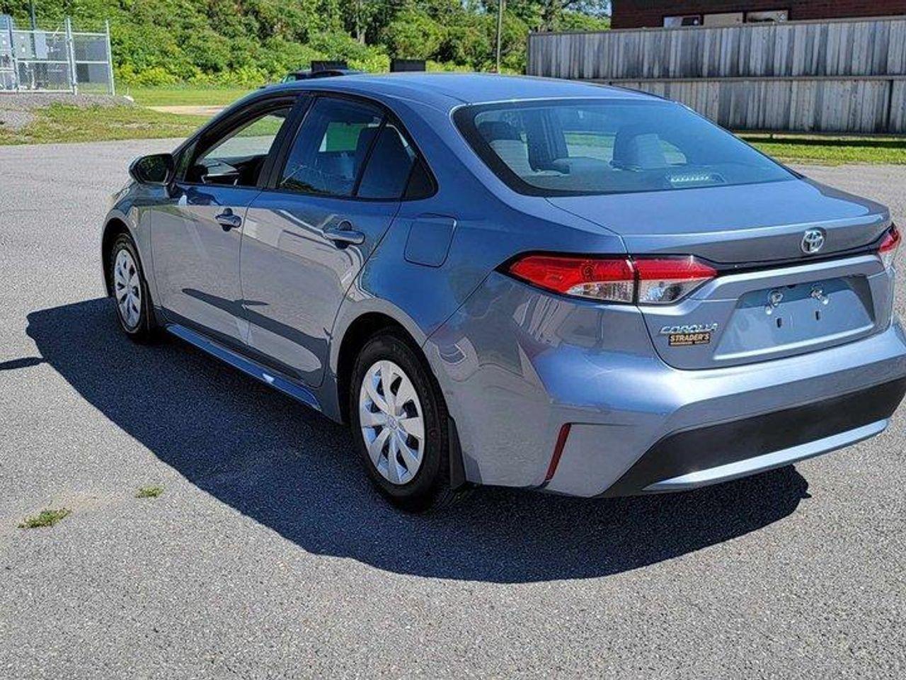2020 Toyota Corolla LE-4