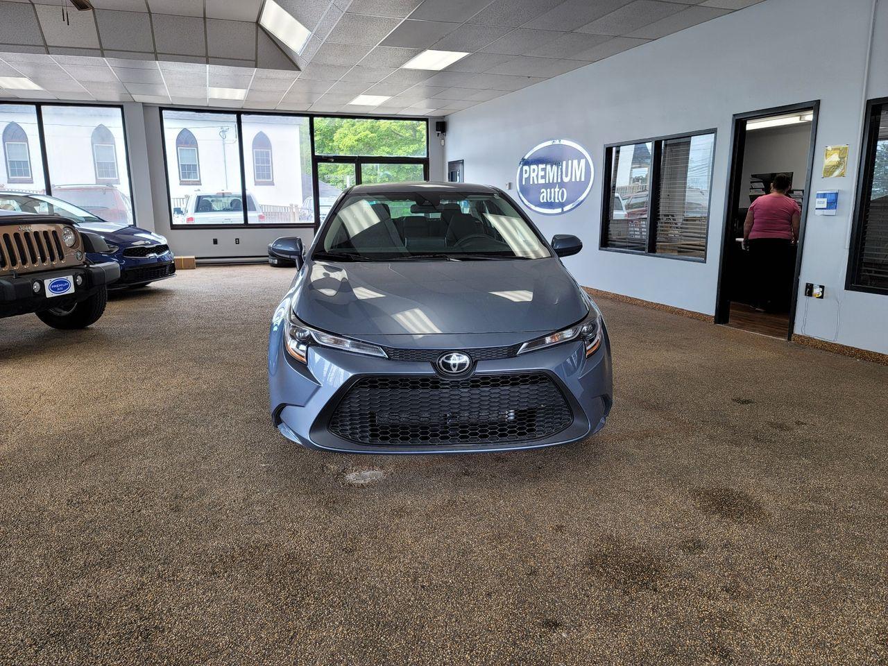 2020 Toyota Corolla LE-1