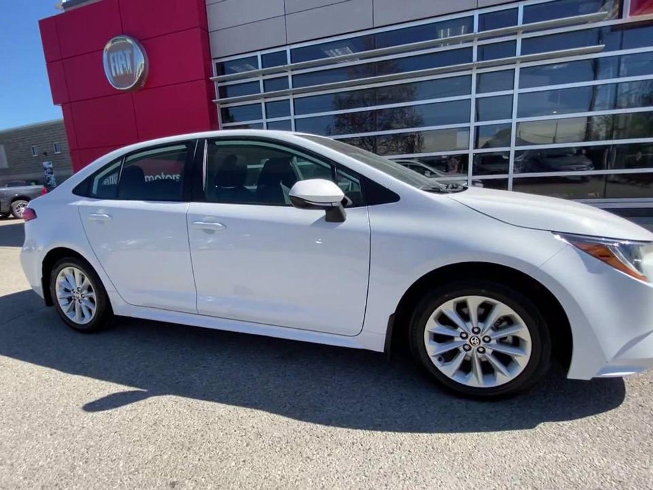 2020 Toyota Corolla LE-1