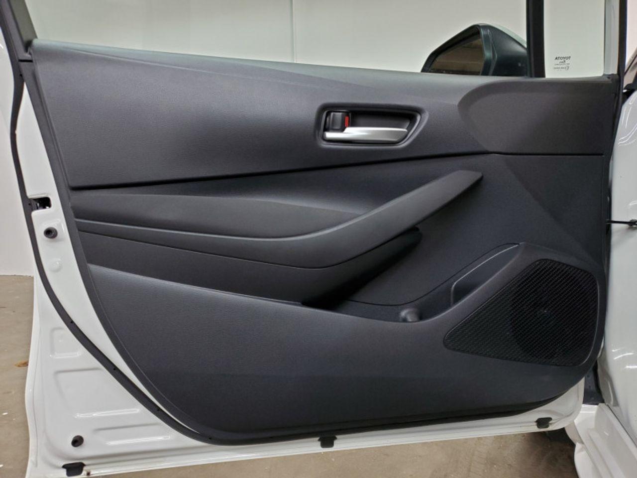 2020 Toyota Corolla LE-3