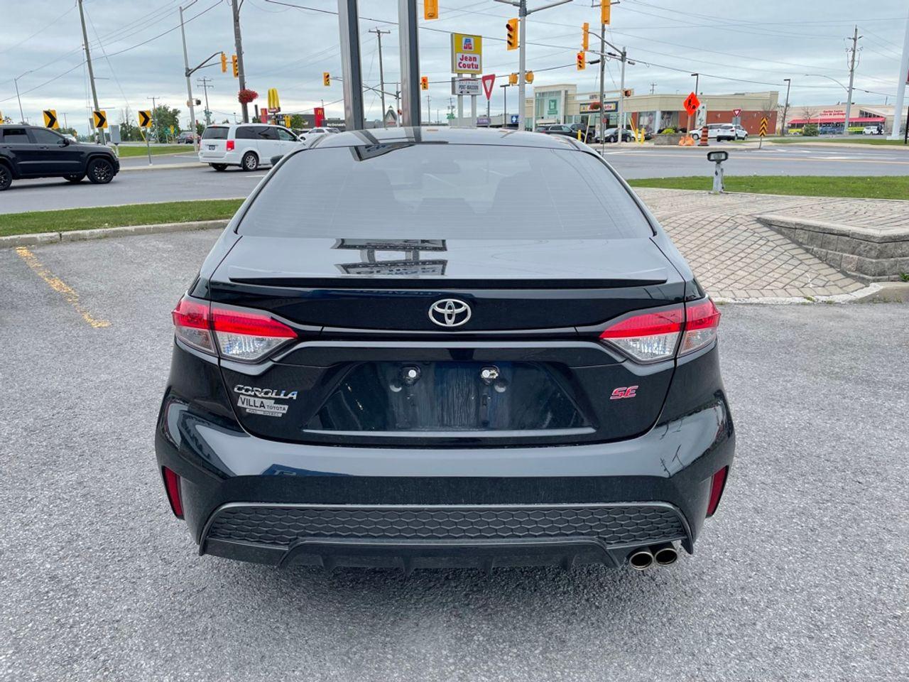 2020 Toyota Corolla SE-3