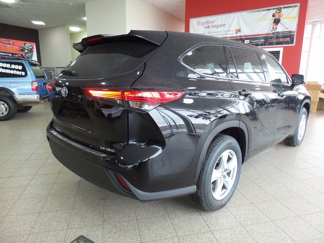 2020 Toyota Highlander LE-1