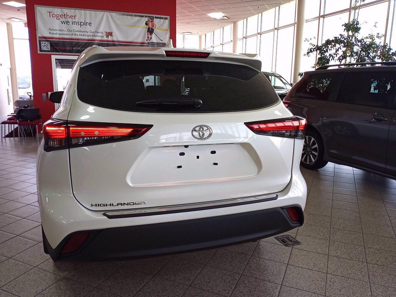 2020 Toyota Highlander L-2