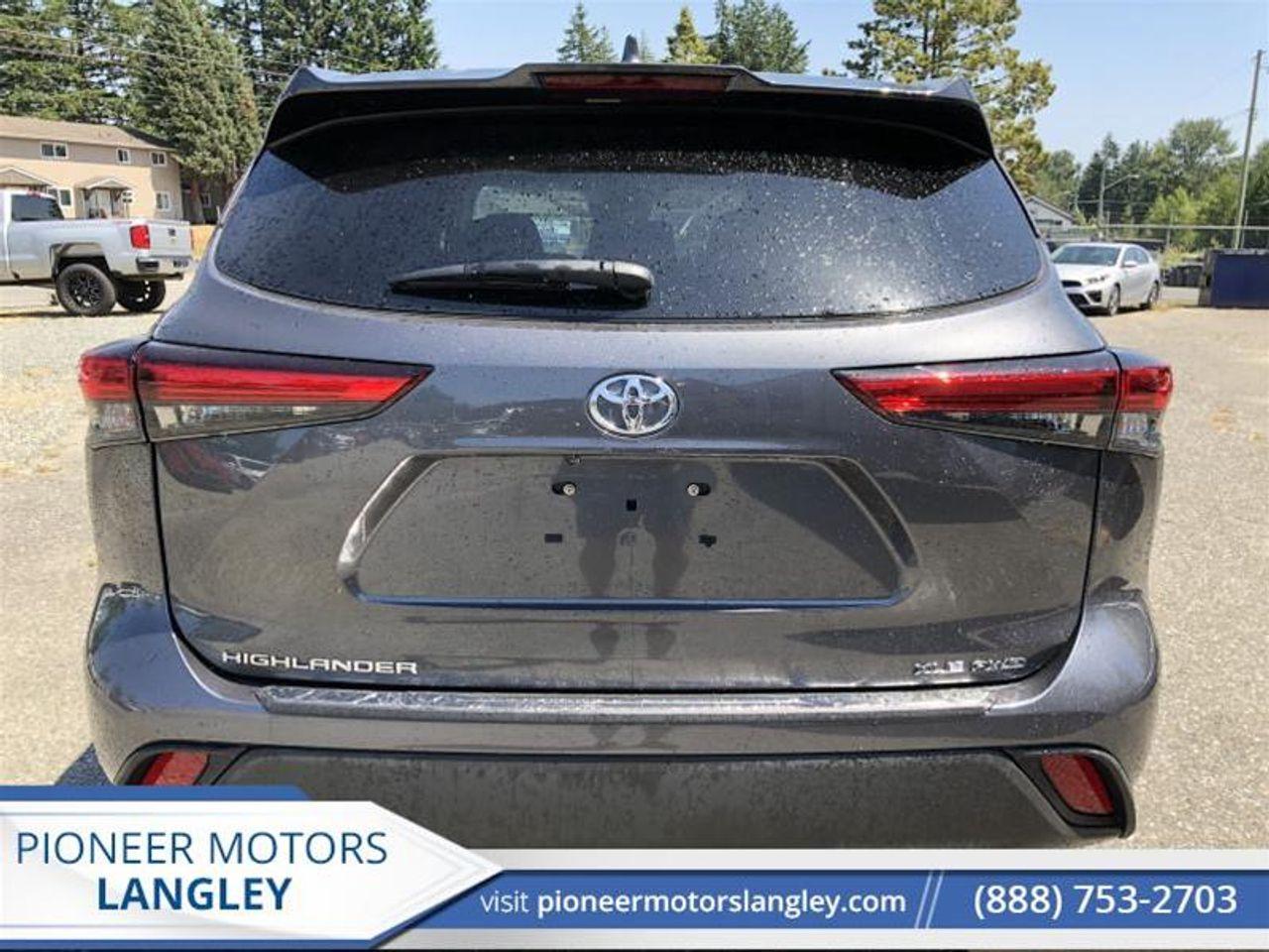 2020 Toyota Highlander XLE-4