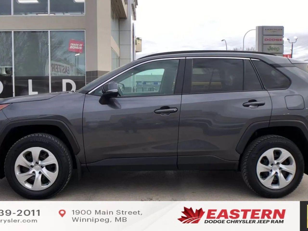 2020 Toyota RAV4 LE-4