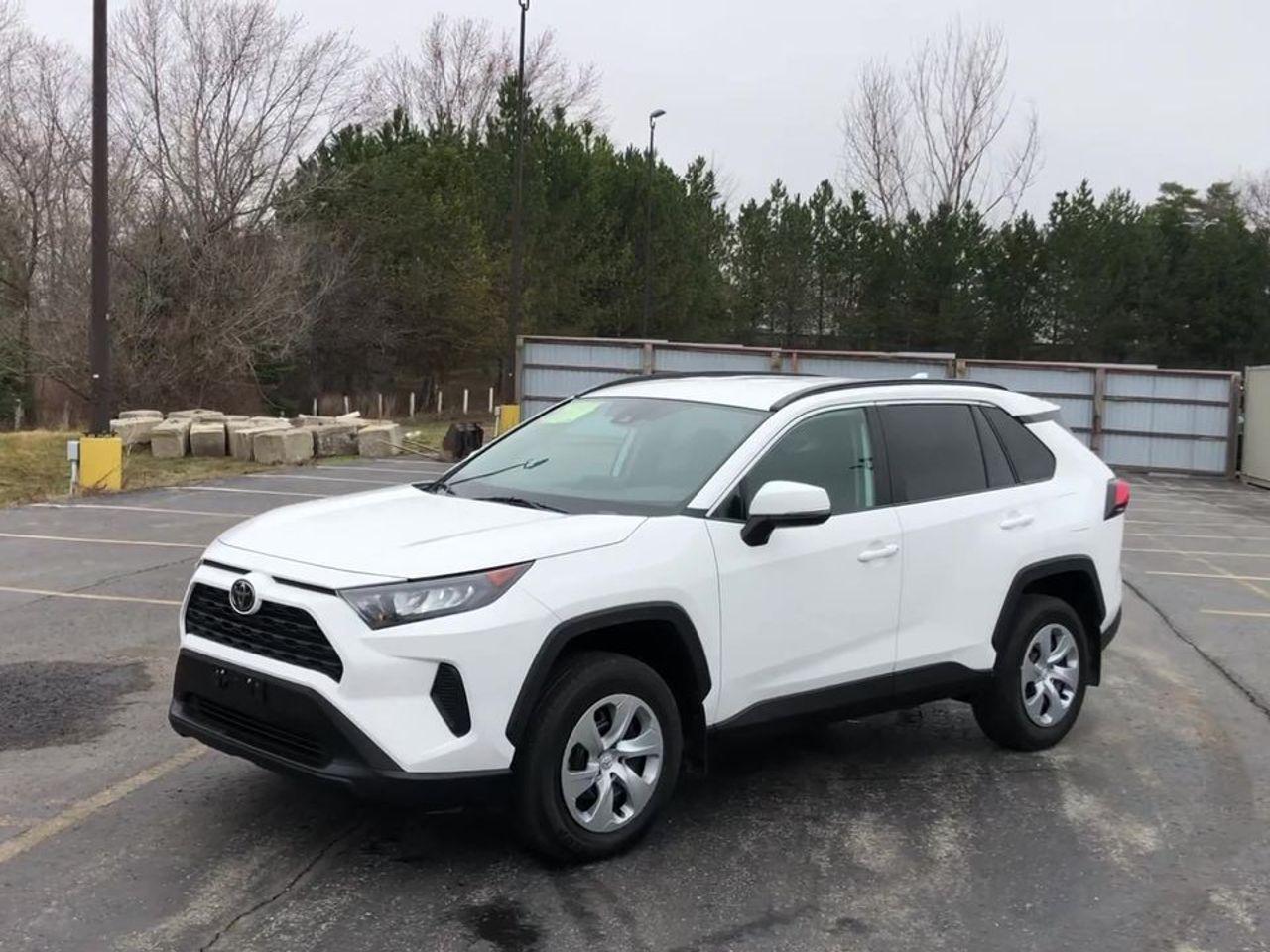 2020 Toyota RAV4 LE-3