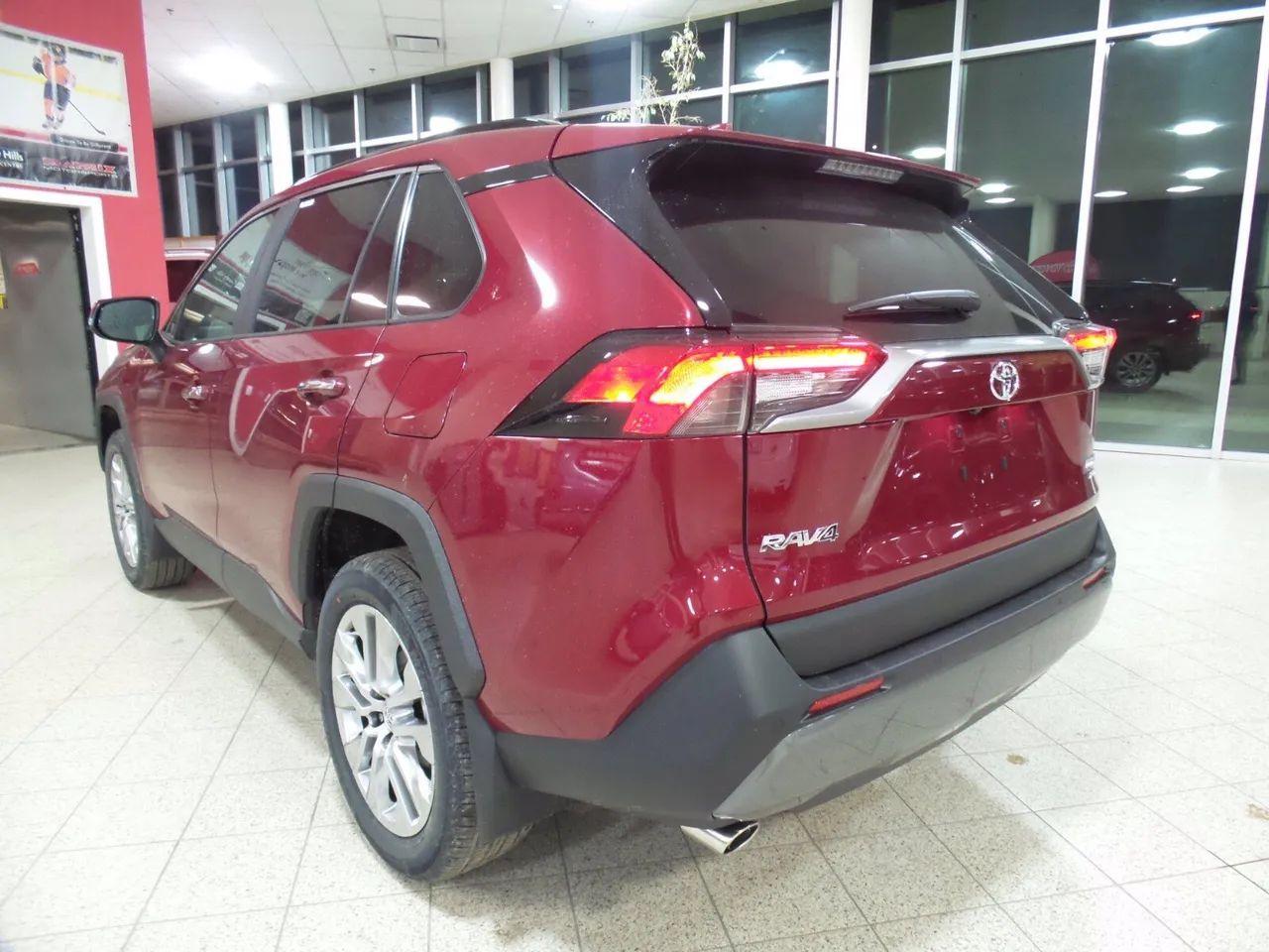 2020 Toyota RAV4 Limited-3