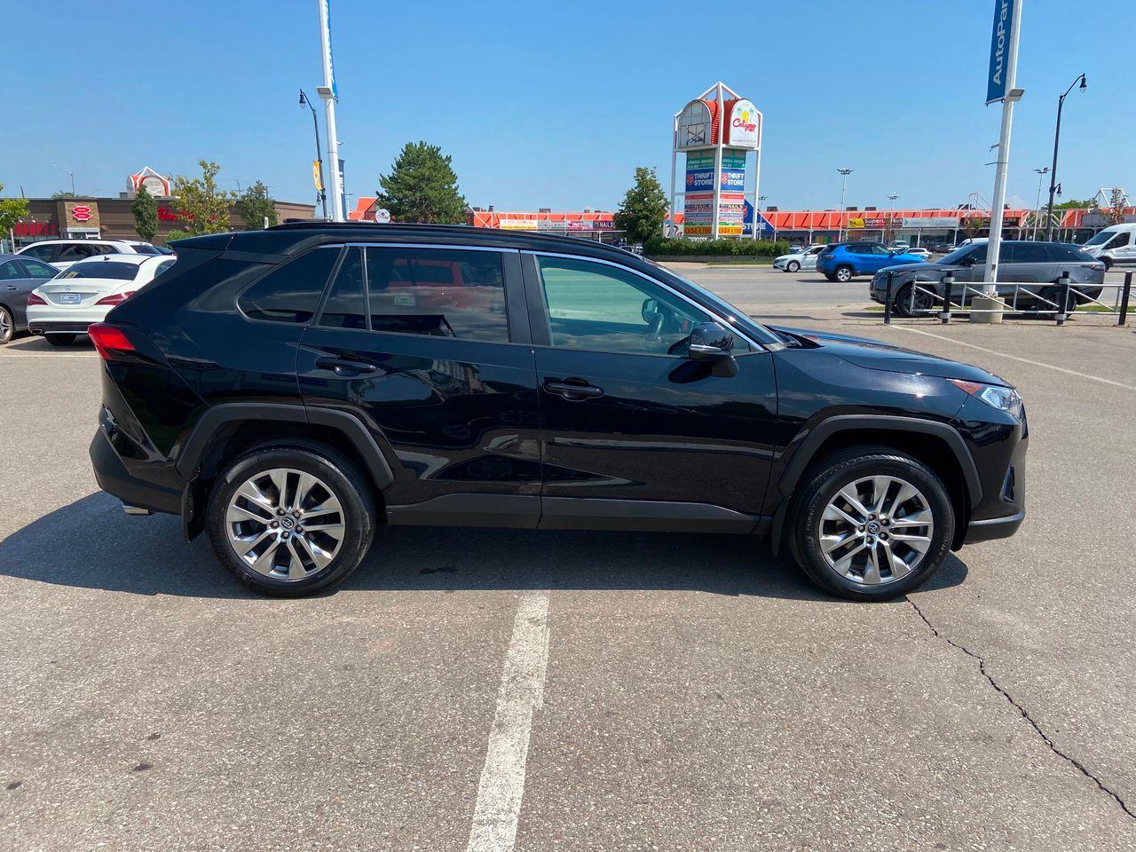 2020 Toyota RAV4 XLE-2