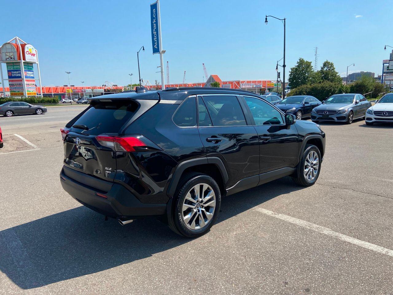 2020 Toyota RAV4 XLE-4