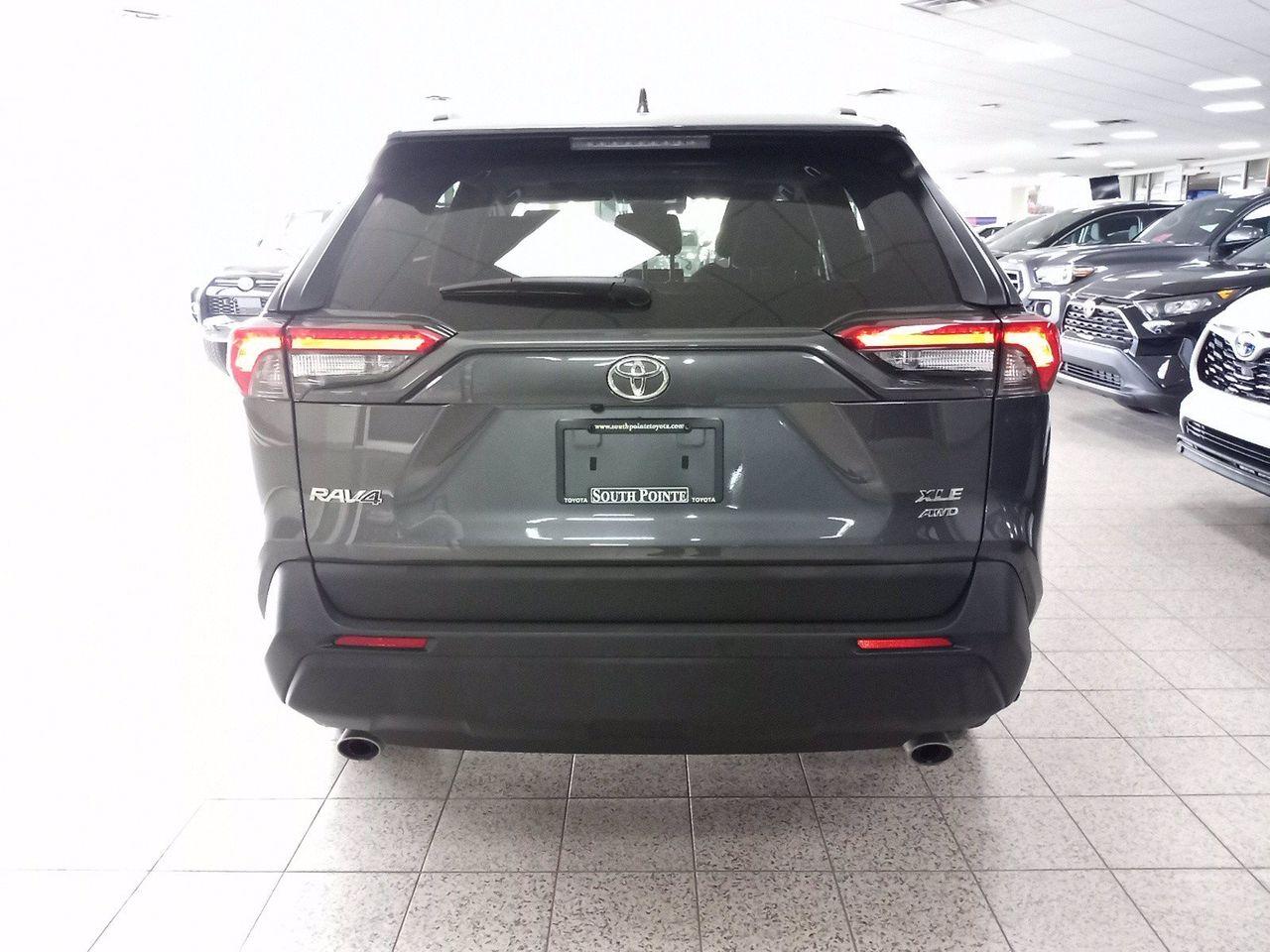 2020 Toyota RAV4 XLE-4