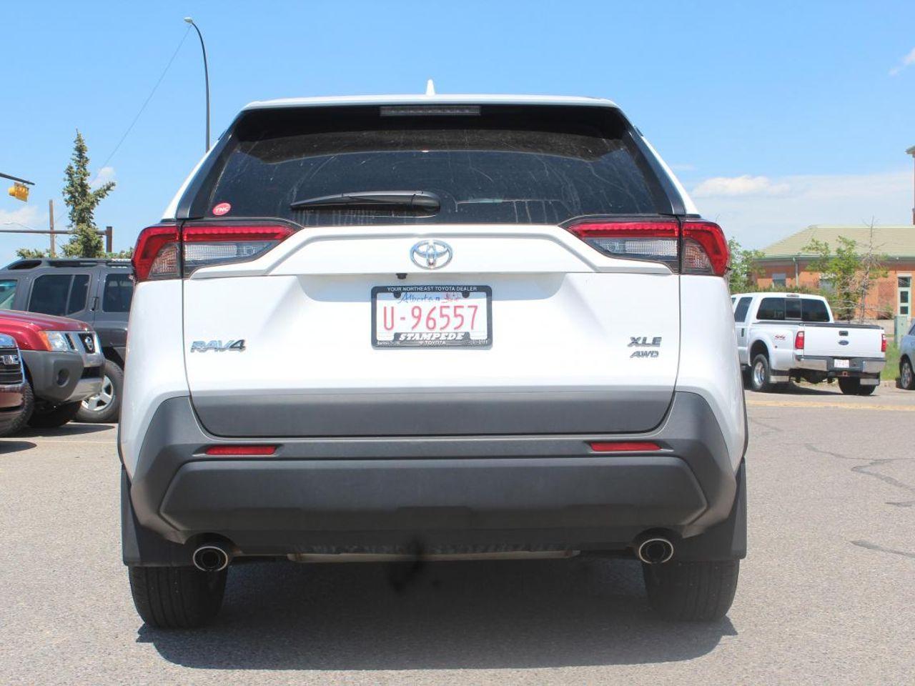 2020 Toyota RAV4 XLE-3