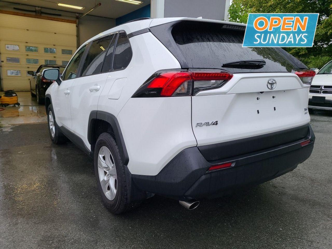 2020 Toyota RAV4 XLE-2