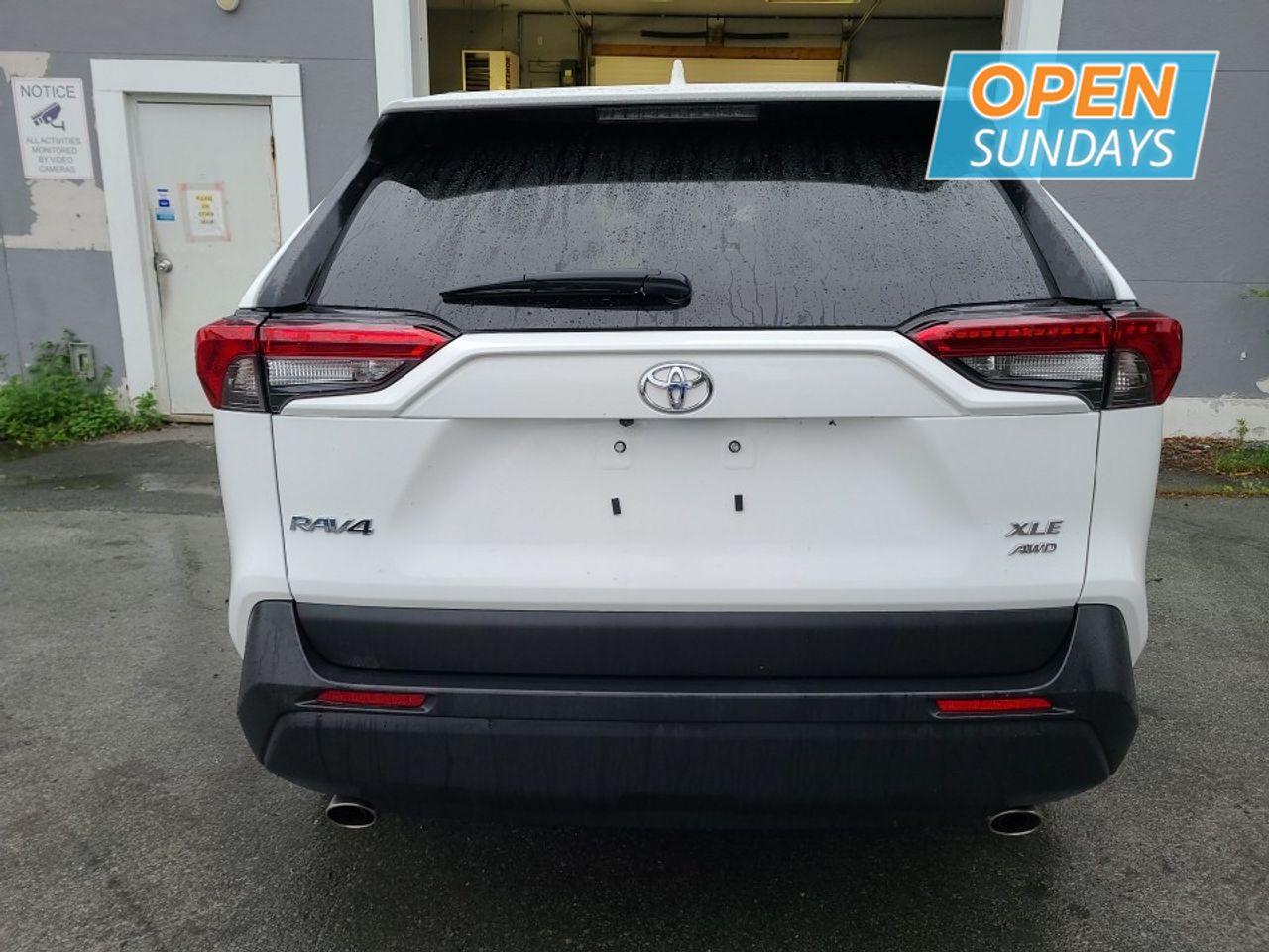 2020 Toyota RAV4 XLE-3