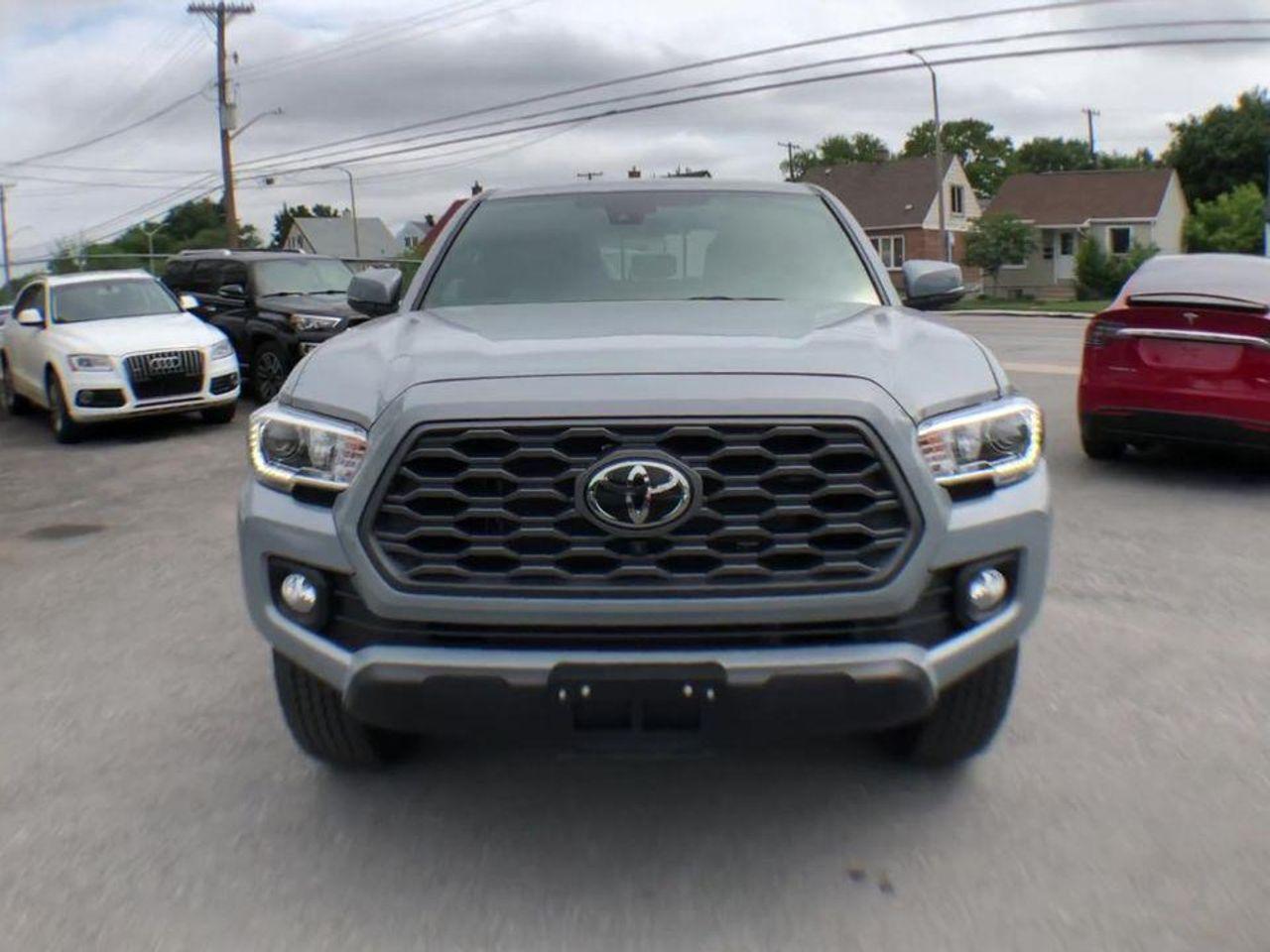 2020 Toyota Tacoma SR5-2