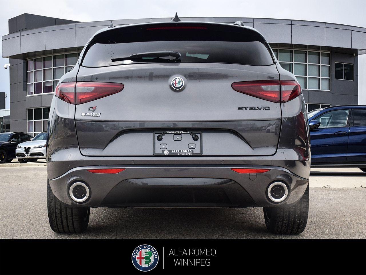 2021 Alfa Romeo Stelvio Ti-4