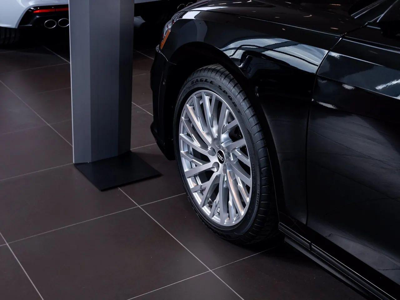 2021 Audi A8 -2