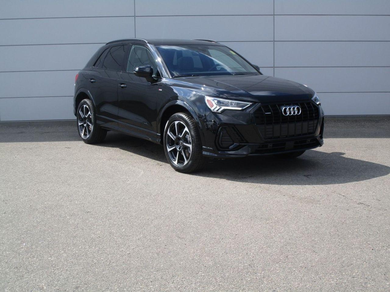 2021 Audi Q3 Progressiv-0