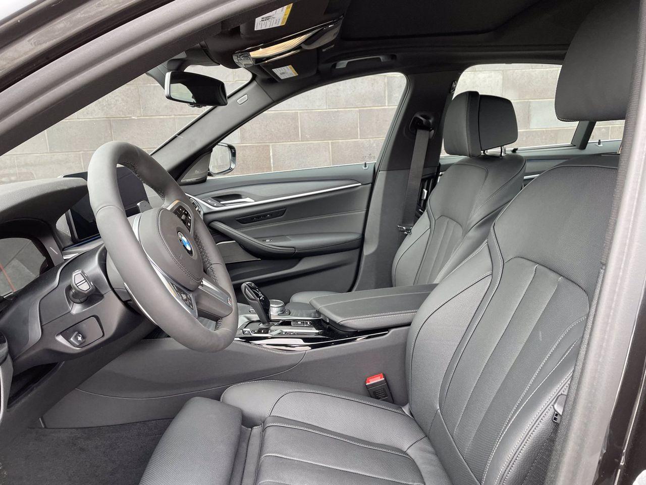 2021 BMW 5-Series 530e-3