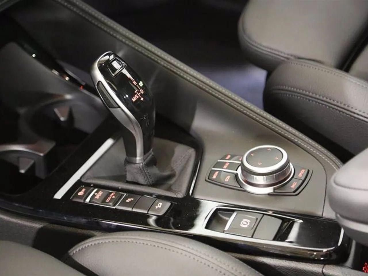 2021 BMW X1 28i-3