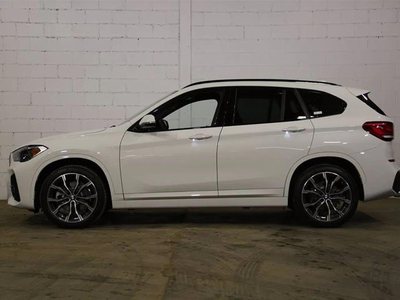 2021 BMW X1 28i-1