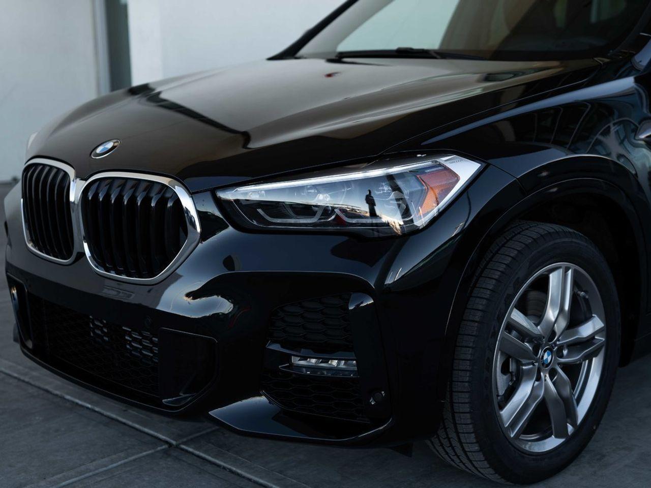 2021 BMW X1 28i-3