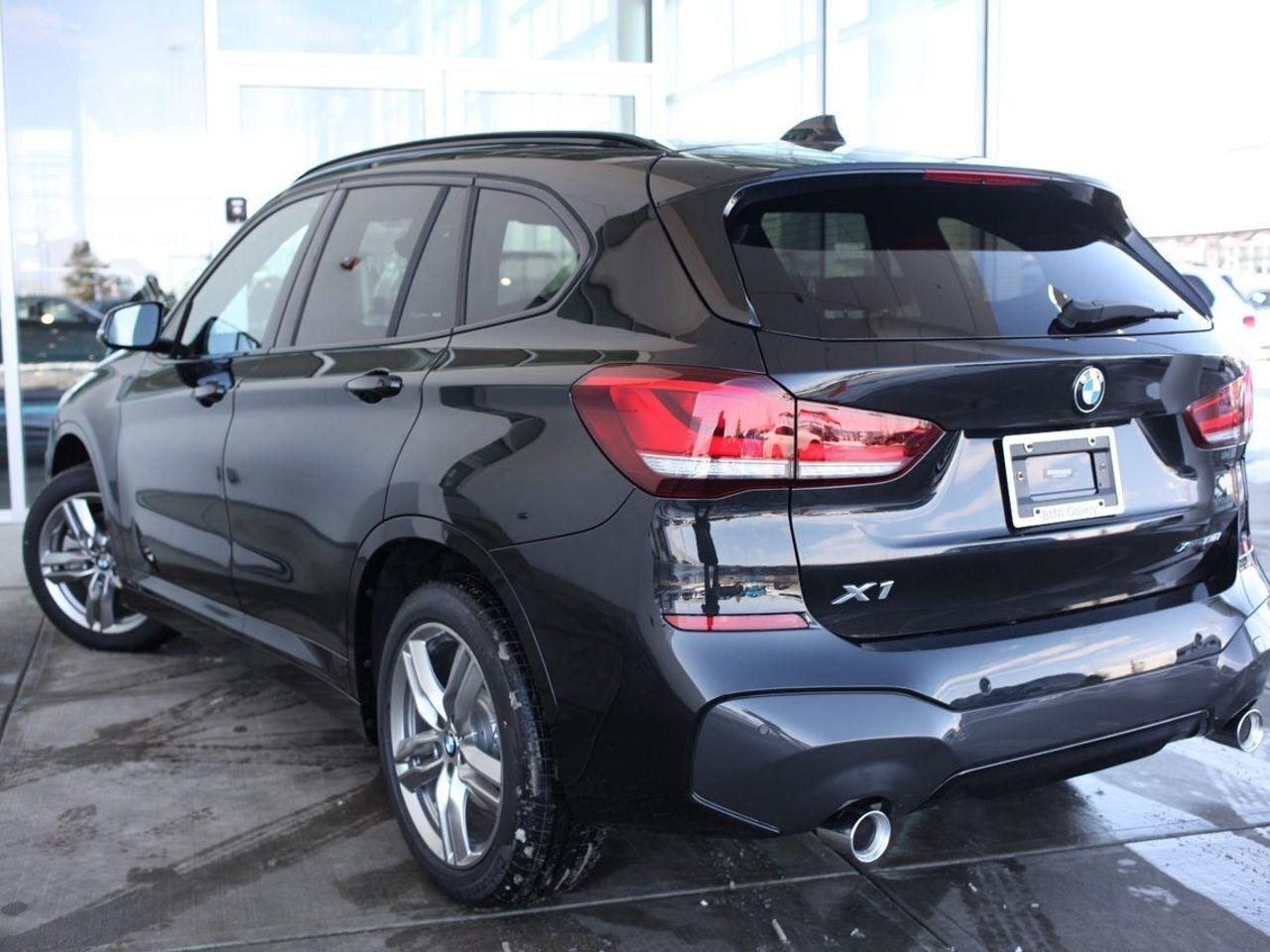 2021 BMW X1 28i-4