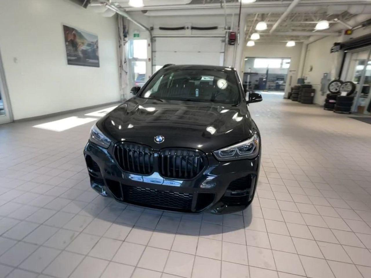 2021 BMW X1 28i-3