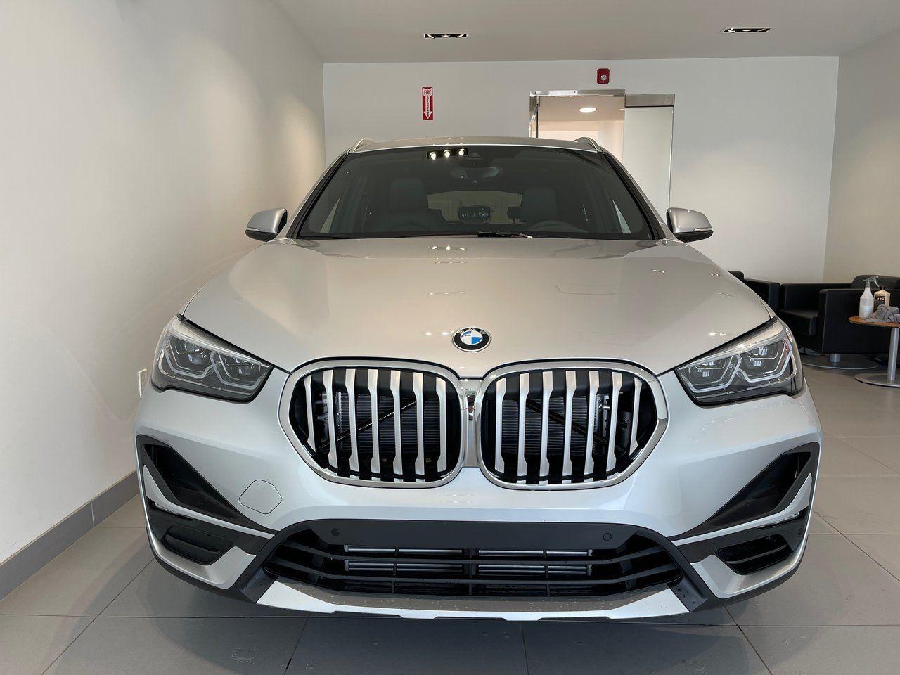 2021 BMW X1 28i-2