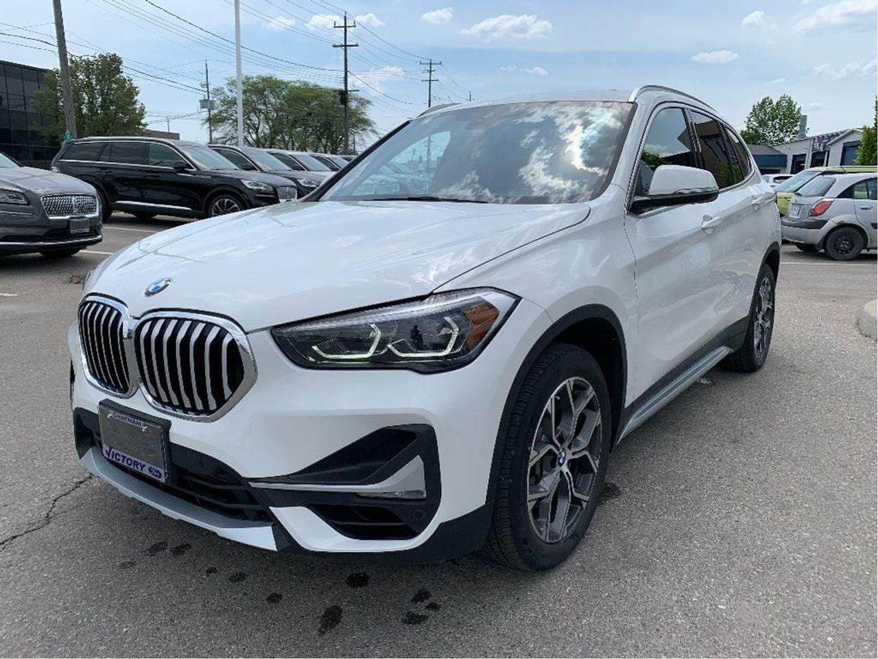 2021 BMW X1 Xdrive28i-3
