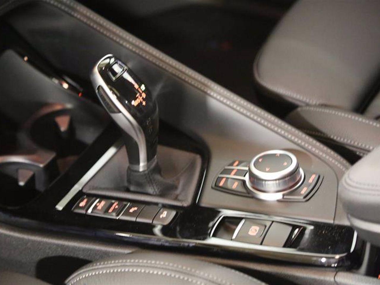 2021 BMW X1 XDrive28i-3