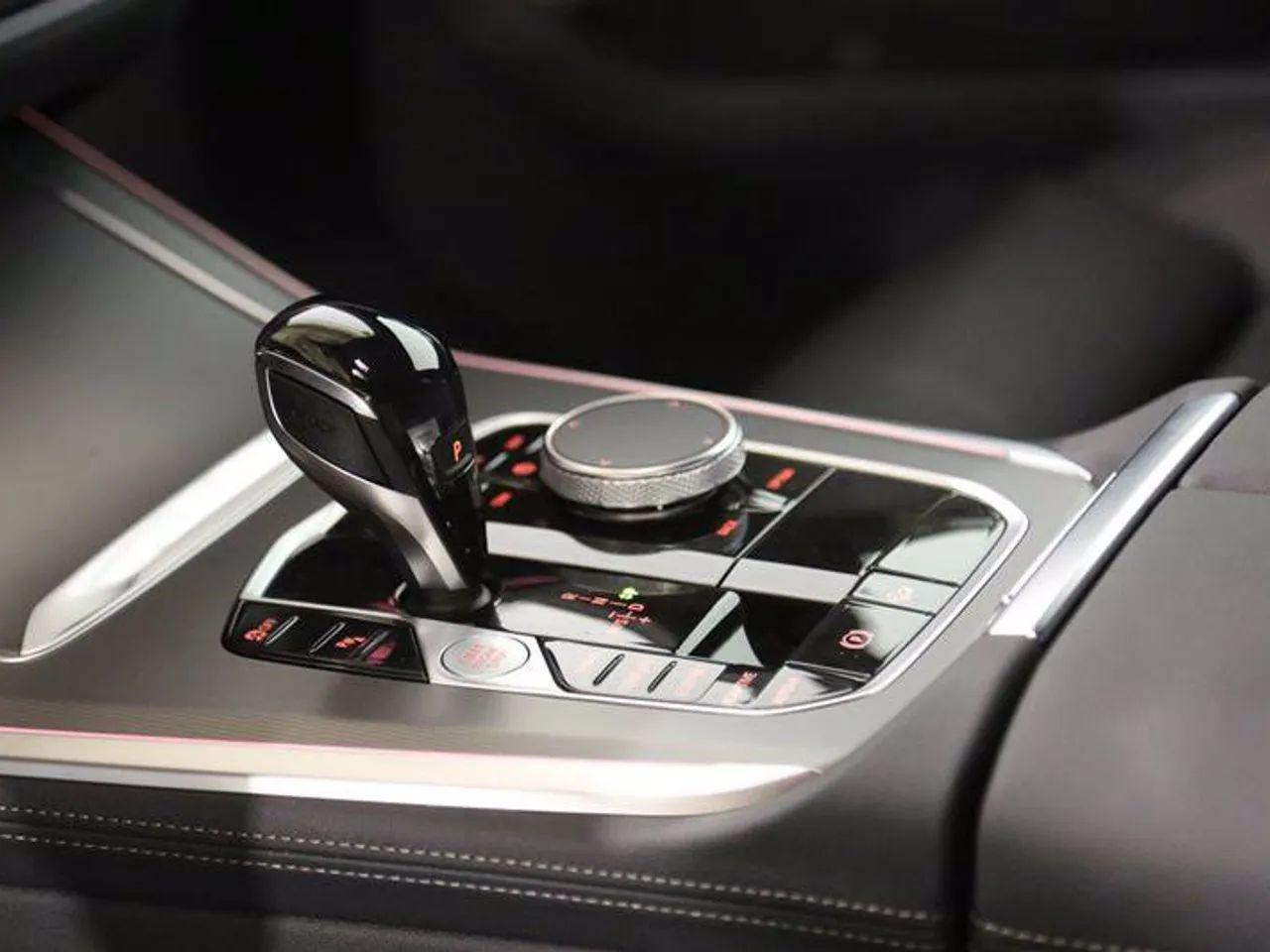 2021 BMW X5 XDrive40i-3
