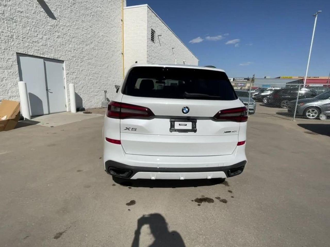 2021 BMW X5 XDrive40i-3
